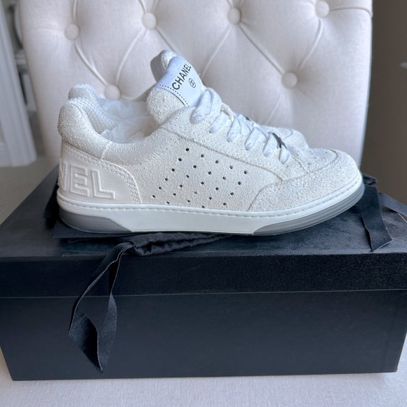 🤍🔥CHANEL WHITE SUEDE FLAT TOP SNEAKERS. SIZE 36.5. SOLD OUT EVERYWHERE!! - Picture 1 of 7
